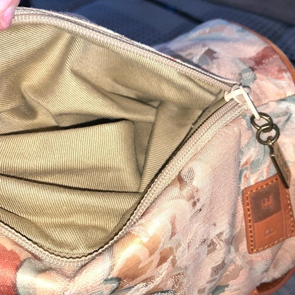 Perry Ellis vintage floral canvas bucket purse with leather trim